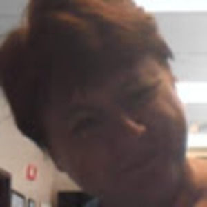 Meet your Posher, Lyn-ann